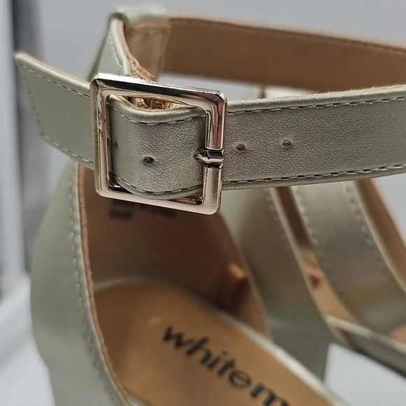 G White Mountain Gold Strappy Heeled Sandal Edge sz 5.5 hot nightlife block heel - Picture 3 of 11